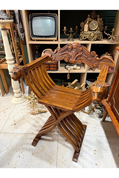 ANTIQUE Jilț - scaun lemn