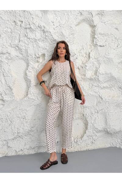 LE CARAMBOLE Ženska bež bluza i pantalone sa točkicama, dvodelni set