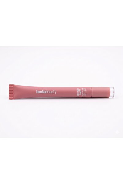 HUDA Matte liquid beauty mouse - Baby Pink