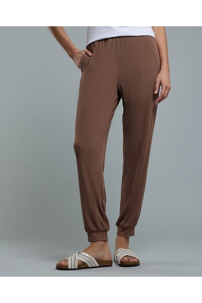 R&B Ribbed Joggers With Elastic Waist