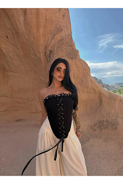 kırmızı butiks Underwire Eyelet Corset