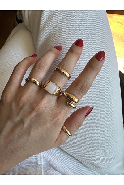 ringbox Gold 5-Piece Square White Stone Ring Set