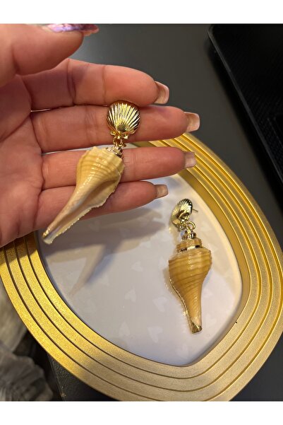 gozdeasutayaccessory Mussel earrings