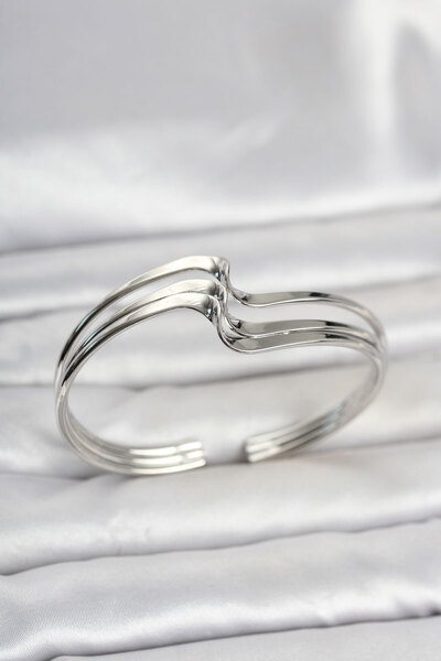 TJ Zigzag Model Silver Color Brass Women's Bracelet Tj-Bb8553
