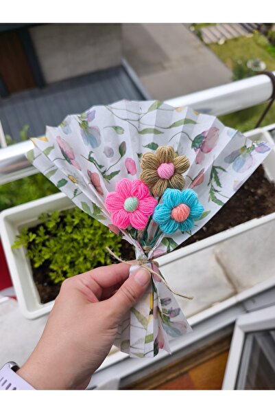Butik Pembe Mavi Krem Renklerde Örgü Papatyalı hediyelik mini demet çiçek, an...