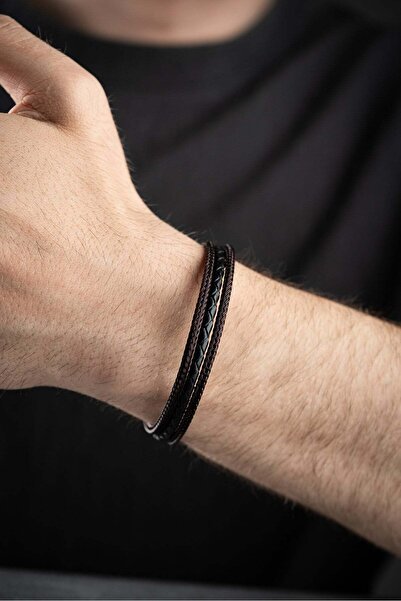 Nereze Chrome Plated Claret Red Thread Detailed 3 Row Men's Leather Bracelet