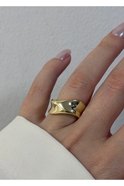KİLİGİSTANBUL Mi̇la Dalga Adjustable Ring