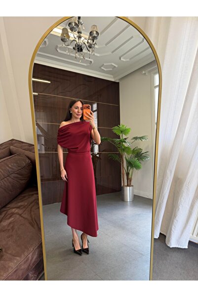 solena sln Rochie de damă cu umeri goi, decolteu bărcuță, croială asimetrică,...