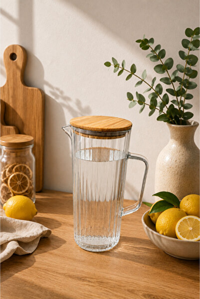 Fhilli Lime - Çizgili Borosilikat Cam Sürahi 1,4 L Bambu Kapaklı Şeffaf Su ve...