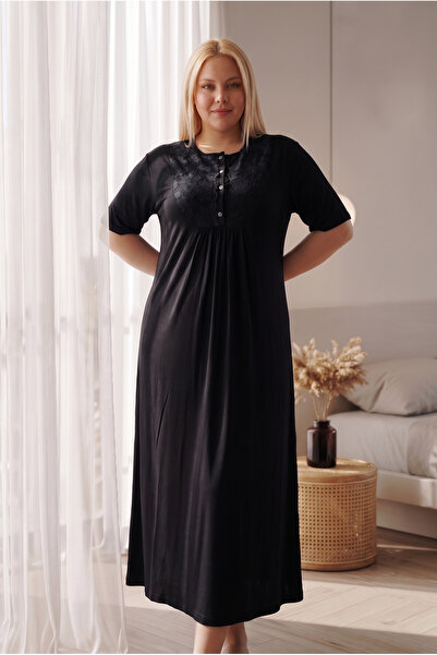 ERDENİZ TEKSTİL Women's Plus Size Lace Detailed Front Half Buttoned Short Sle...