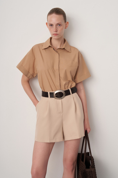 Mathilda Store Kadın Sütlü Kahve Kısa Kollu Oversize Gömlek