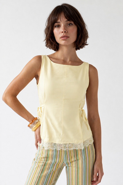 Mixray 2131 Women's Linen Look Lace Detailed Sleeveless Blouse Yellow