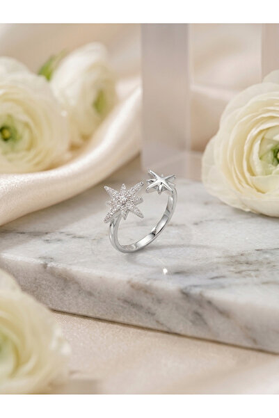 Evorya Women's Zircon Stone Pole Star Model Ring