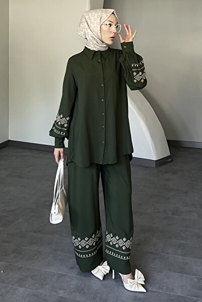 SaklıButik Ebruli Nakışlı Takım