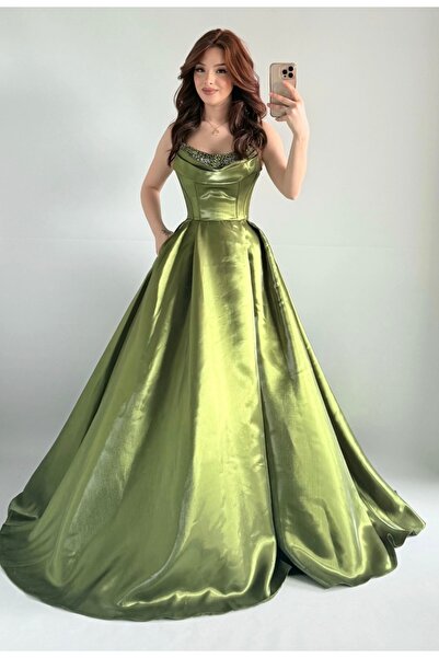 ayşenur Dinçer butik Aurora Abiye Haki Yeşil
