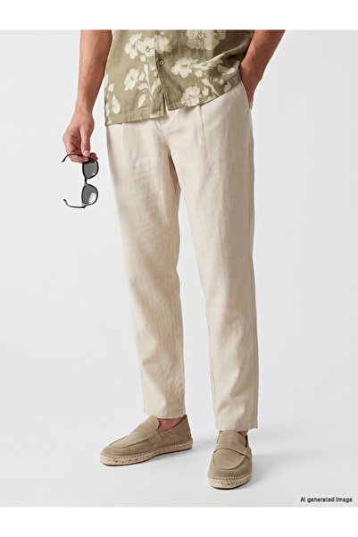 LC Waikiki Esvab • Modern & Distinctive Standart Fit Men's Pleated Trousers