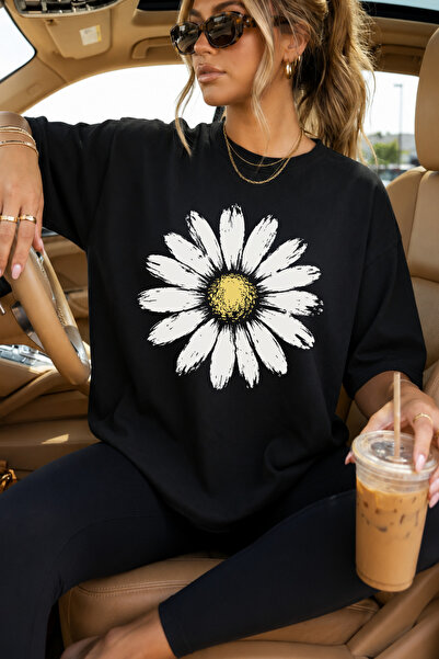 Auryne Jewelry Oversize Vintage Wildflower Daisy Unisex Custom Design Print T...
