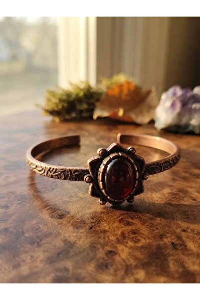 Meneva Aksesuar Red Agate Stone Star Shaped Authentic Adjustable Copper Bracelet