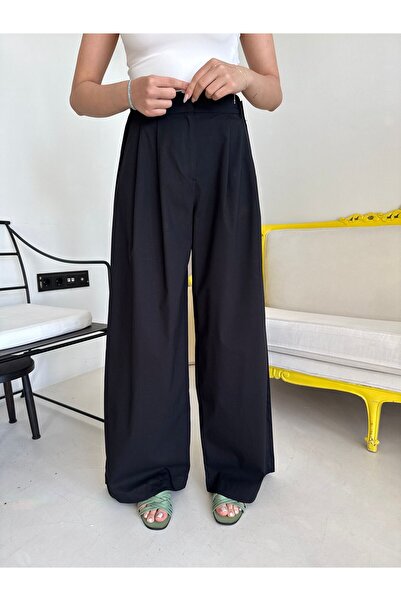 Bade Butik Black Pleated Palazzo Trousers