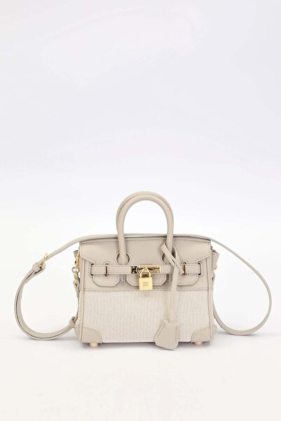 Levidor Gray Lock Detail Handbag