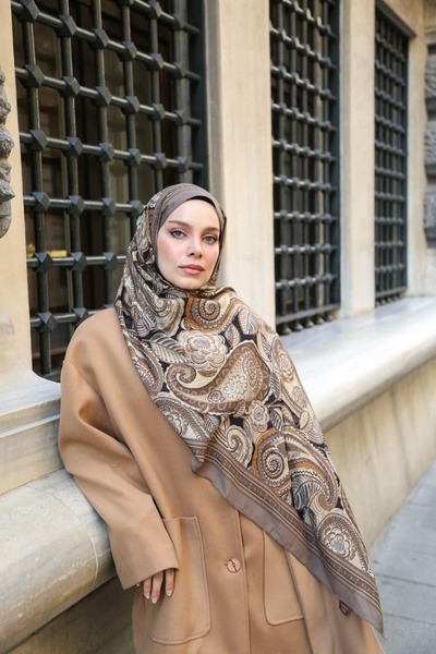 ENRİCO FERRİ Petra Ethnic Pattern Shawl - Mink Beige
