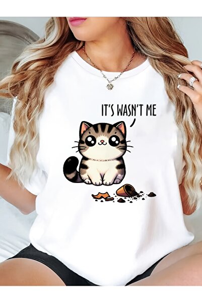 12 HERTZ تي شيرت نسائي بتصميم مرح بطبعة 'It's Not Me' من Cutelias، تي شيرت كا...