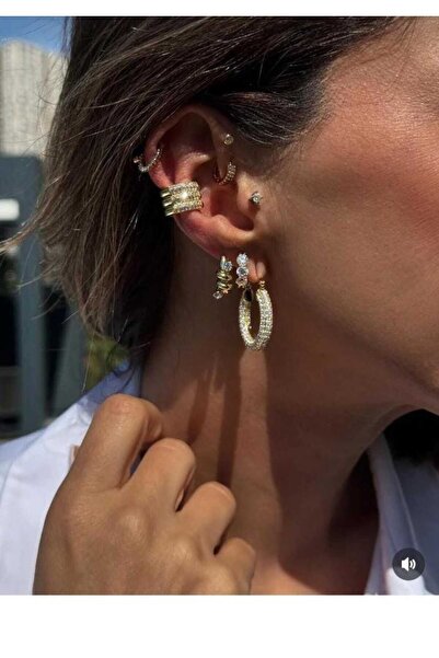 8atelier Gold Earrings with Zircon Stone Detail
