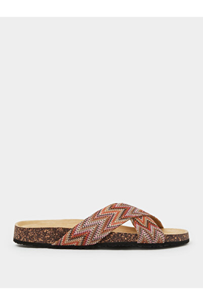 Styli Geometric Cross Strap Flat Sandals