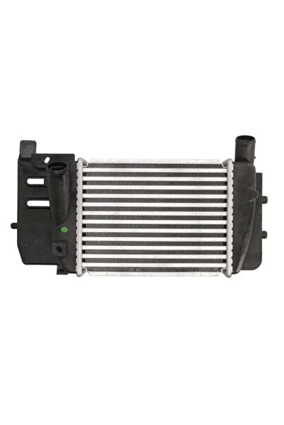 Thermotec Intercooler Turbo SUBARU TREZIA TOYOTA URBAN CRUISER/VERSO S/YARIS