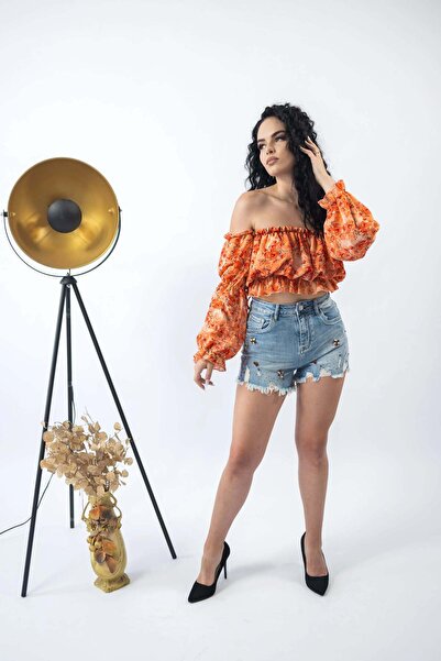 Mauri Pantaloni scurți din denim cu imprimeu floral - XL