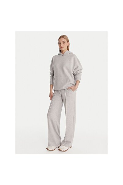 Guess Pantaloni de trening pentru femei V6RB17K9V31 Gri