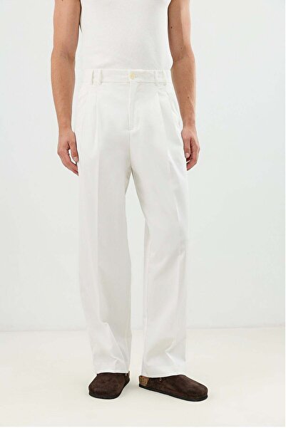 Antioch White Pleated Relax Fit Men's Trousers