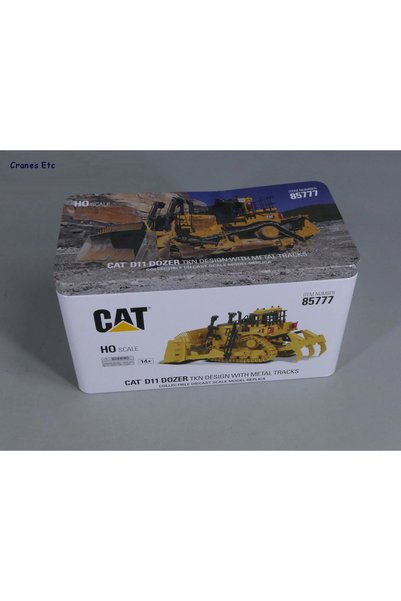 Diecast Masters Yeni Logo 1/87 Cat D11 Bulldozer TKN Design