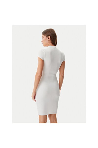 Guess Rochie tricotată de damă W5GK46Z3L10 Crem