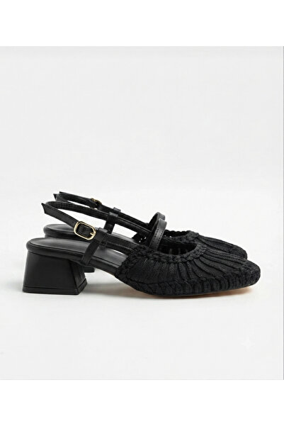 Nexs Women's Black Mesh Knitted Low Heel Sandals