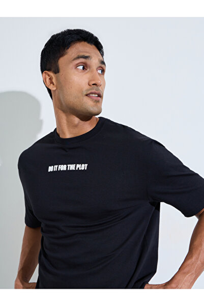 Styli Men Black Oversized Front Hd Print Jersey T-Shirt