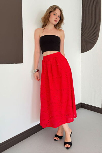 VERYMODA Brode Long Skirt - Red |   F2080
