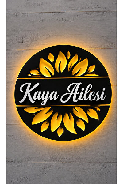 Runc Design Kişiye Özel Ahşap Kapı Süsü | LED Işıklı Aile İsimliği | Modern K...