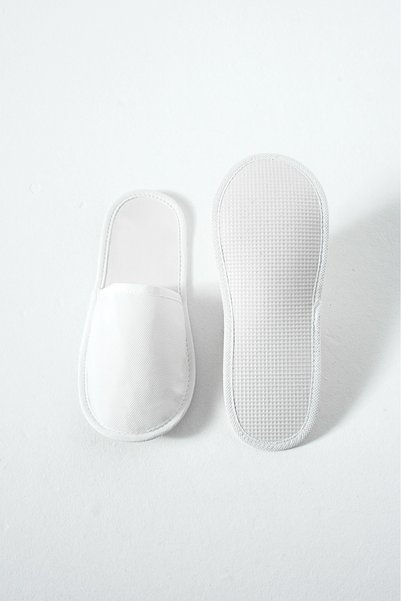 irmona Disposable 10 Pieces Pvc Base Interlined Fabric Hygienic Hotel Slippers