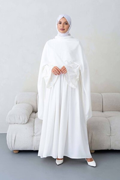 inci wears Two Layers of Pearls on the Sleeves Medina Silk Robe Dress and Pea...