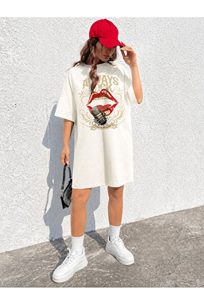 classy moda Rochie tricou oversize cu imprimeu Rebel Lips pentru femei