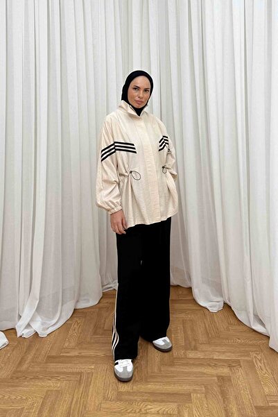 Melike Tatar Striped Suit 12-8978
