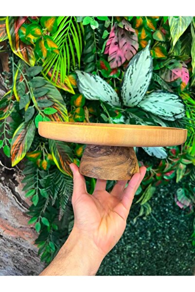 AĞAÇ VE KÜTÜK Doğal Ceviz Ahşap Ayaklı Sunumluk – Kek & Pasta Standı 26 cm