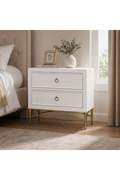 Roots Furniture طاولة جانبية بيضاء لؤلؤية