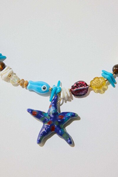 H&M Beaded pendant necklace
