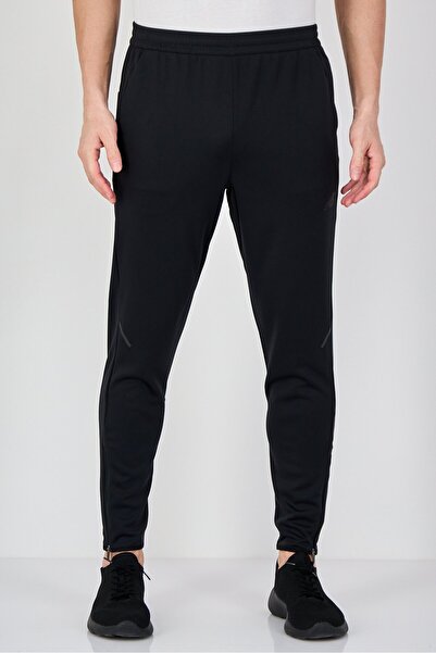 New Balance Men Slim Fit Training Sweatpants, Black