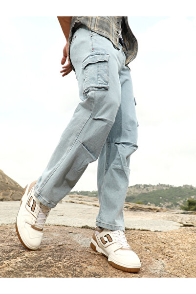 Campus Sutra By Styli Men Light Blue Straight-Leg Pleated Jeans