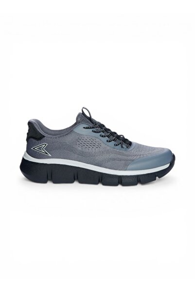 BATA Everyday Performance Sneaker