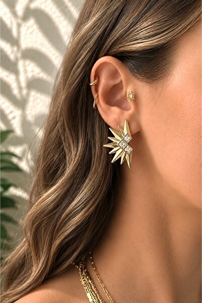 Okko Store Pointed Earrings