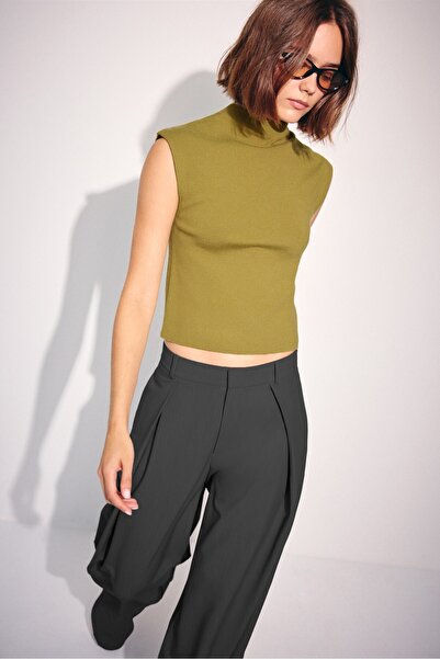 Stradivarius Hakim yaka triko top